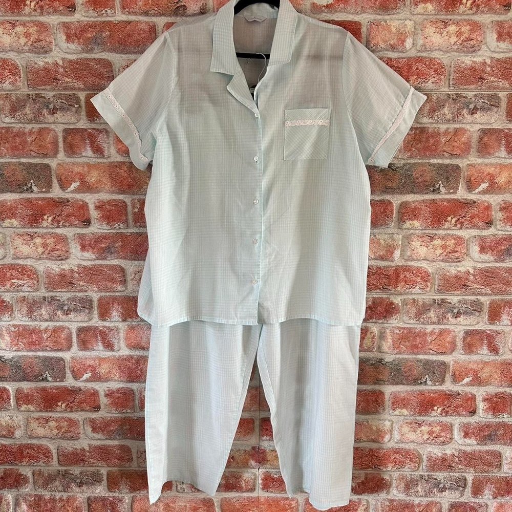 Womens Blue and Green Pajamas